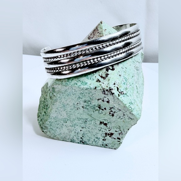 Vintage Silpada RARE 🦄Sterling Silver Braided Double Row Wide Cuff Bracelet - Picture 4 of 16